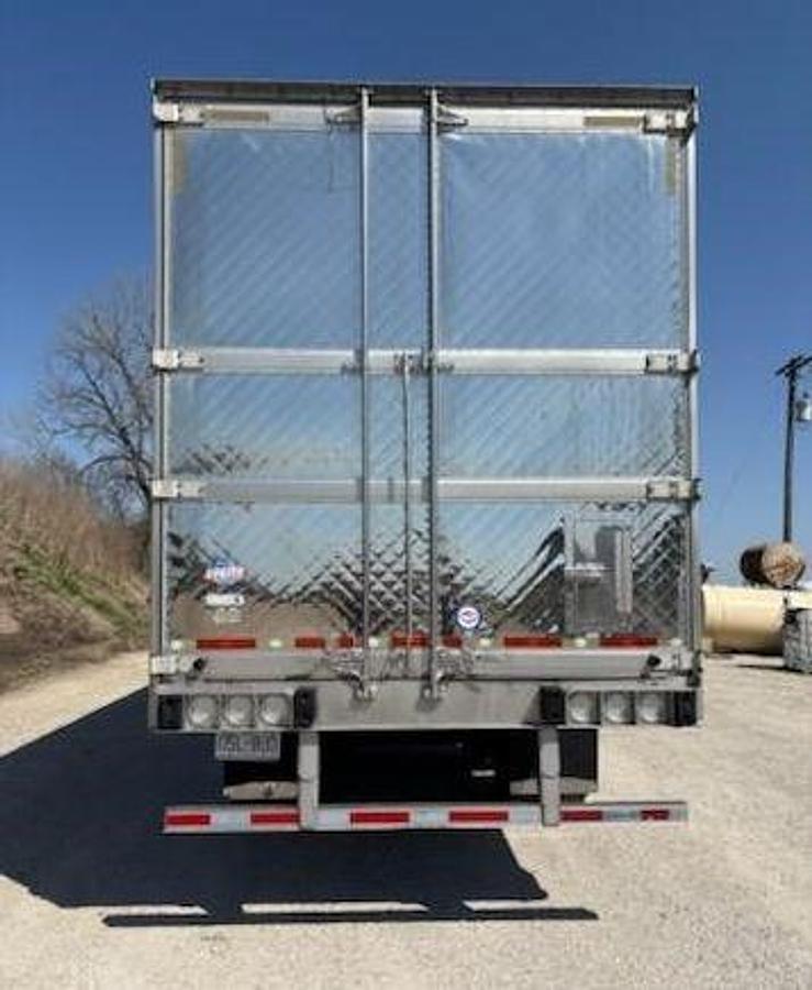Used 2013 Utility 3000R Reefer Trailer