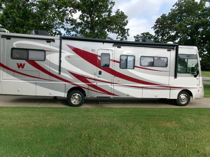 Used 2010 Winnebago SIGHTSEER 33C