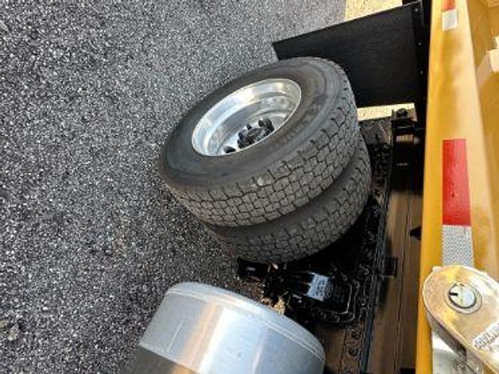 Used 2022 Peterbilt 579