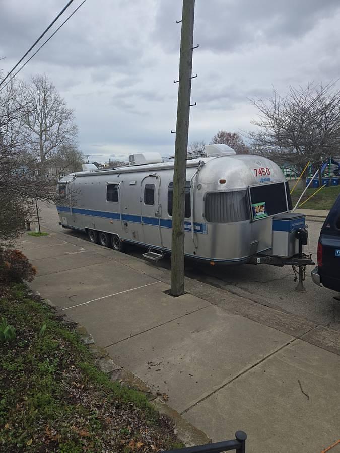 Used 1989 Airstream