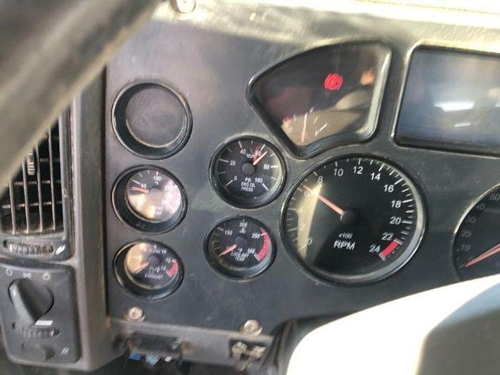 Used 2012 MACK GRANITE Roll Off