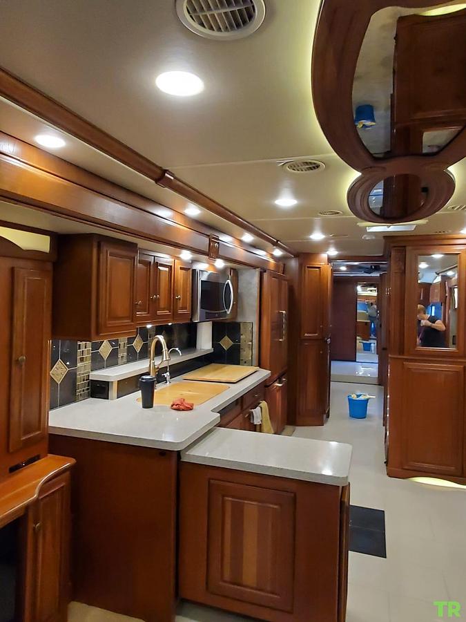Used 2017 Winnebago Grand Tour 45RL