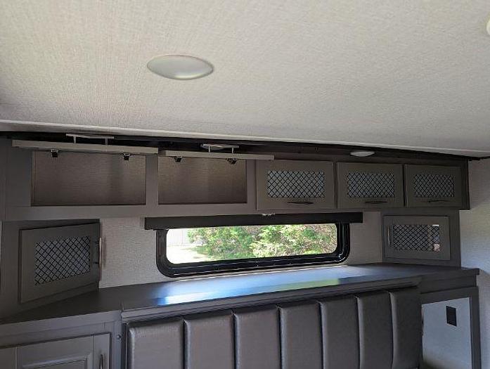 Used 2021 Grand Design Momentum 376THS