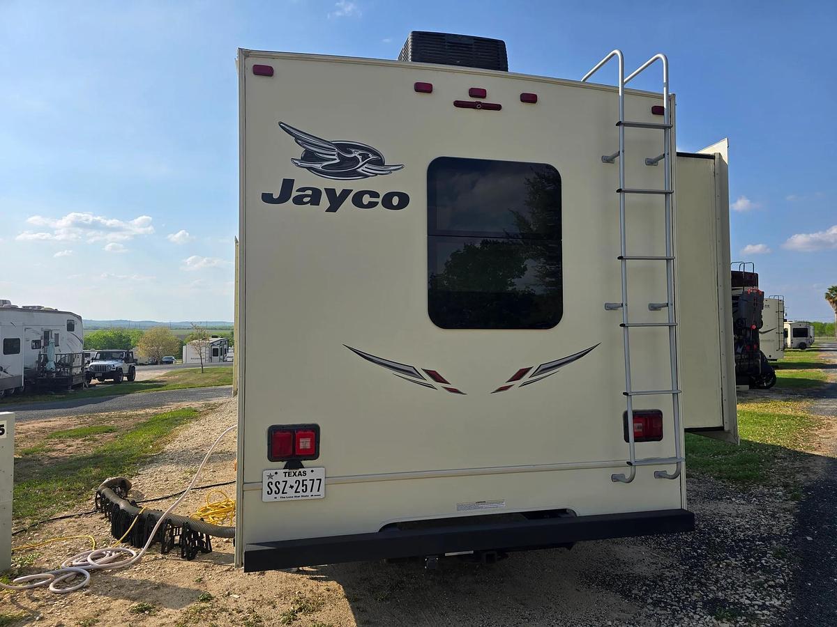 Used 2018 Jayco Redhawk 31XL