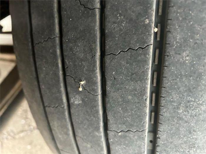 Used 2011 Peterbilt 384