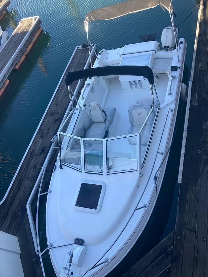 Used 2004 Campion Explorer 520XL