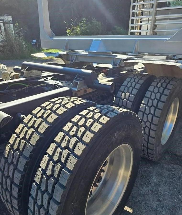 Used 2020 INTERNATIONAL 520 HX Logging Truck