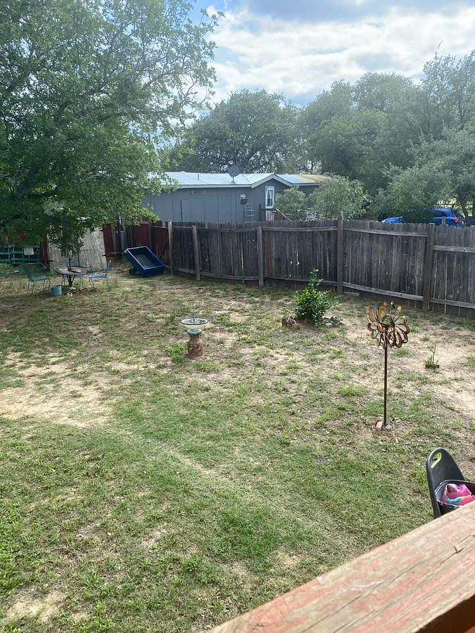 Used 1985 Mobile Home 18x75