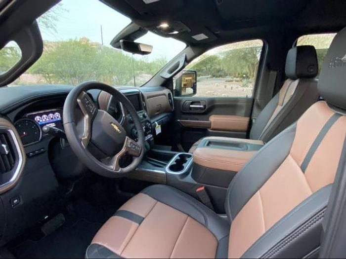 Used 2020 Northwood Arctic Fox Grande Ronde 35-5Z with a 2020 Chevrolet Silverado 3500HD 4WD