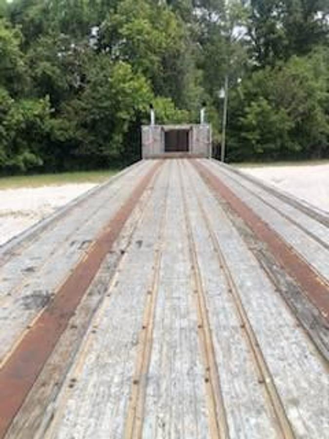 Used 2006 Transcraft Flatbed Trailer