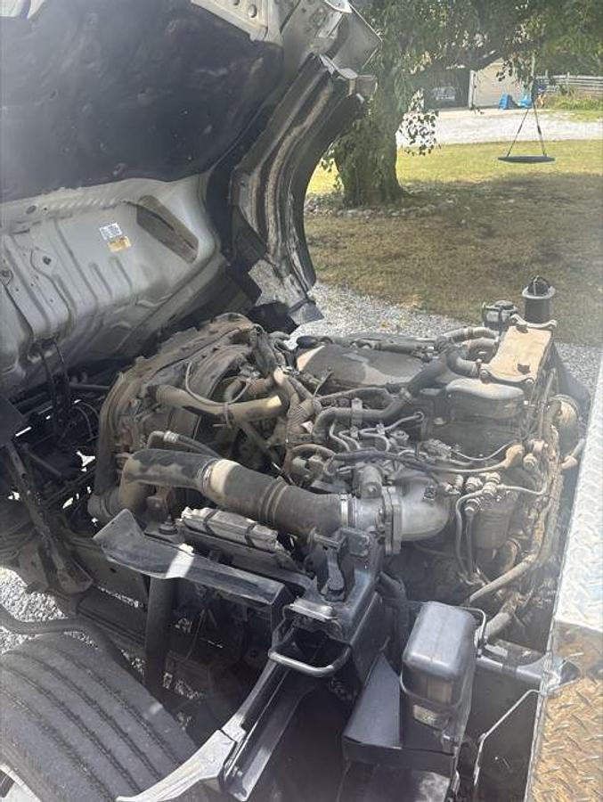 Used 2013  Isuzu NQR Dump Truck