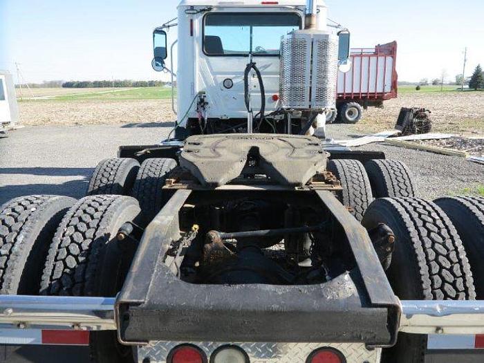 Used 2015 Mack Pinnacle CXU613