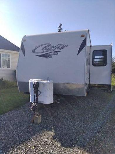 Used 2013 Keystone Cougar 21RBSWE