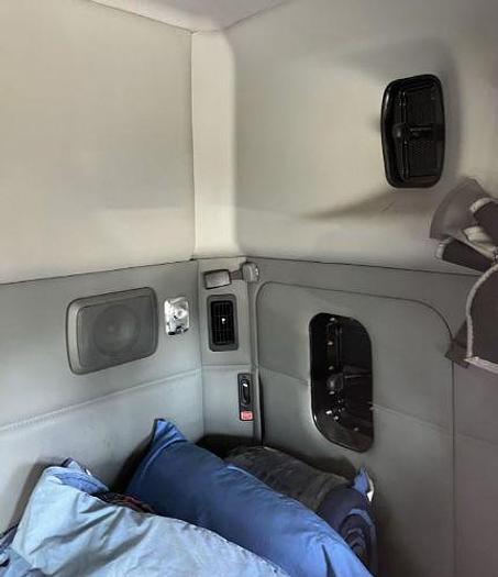 Used 2020 KENWORTH T880