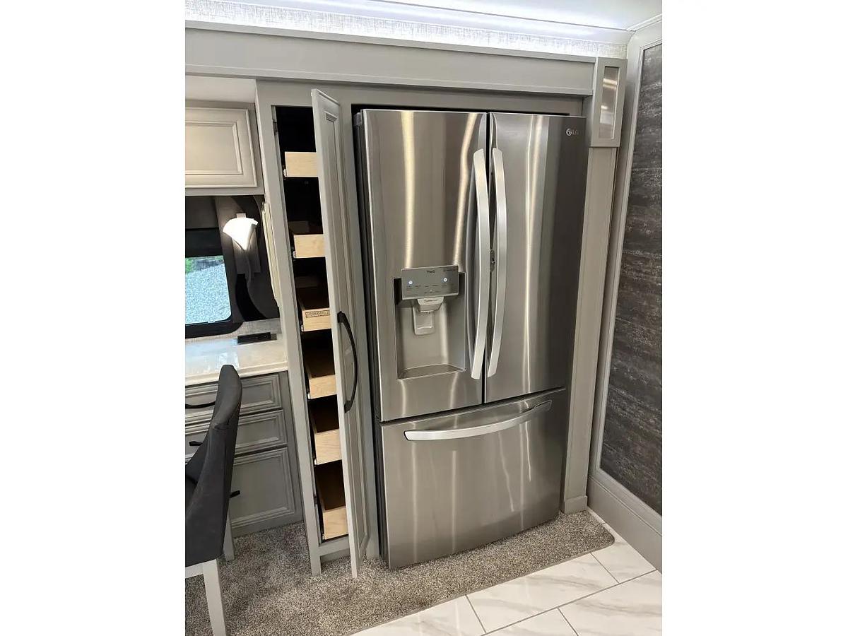 Used 2024 Tiffin Phaeton 40IH Class A Motorhome