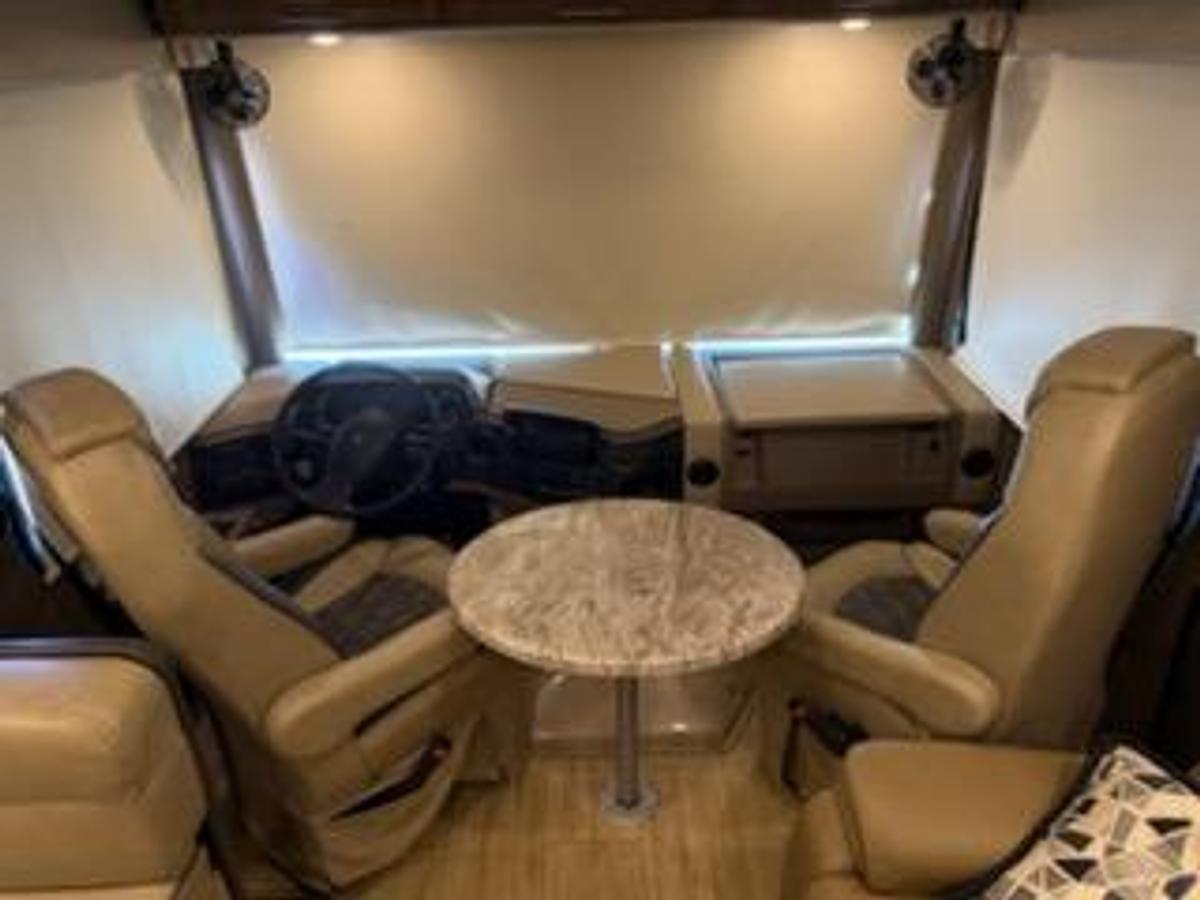 Used 2020 Thor Motor Coach Challenger 37DS Class A Motorhome