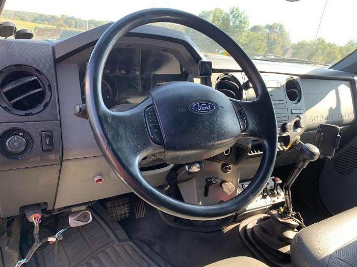 Used 2011 Ford Super Duty F-750 Straight Frame Crane Truck