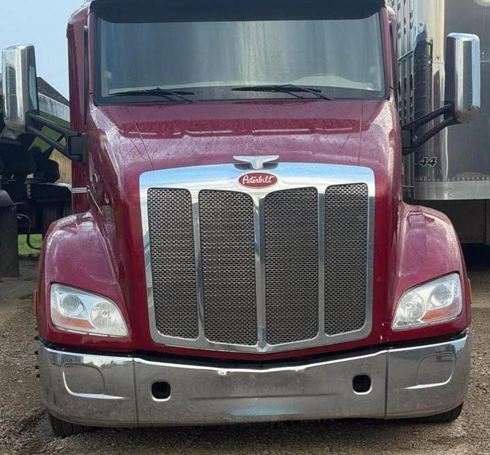 Used 2020 Petebitl 579