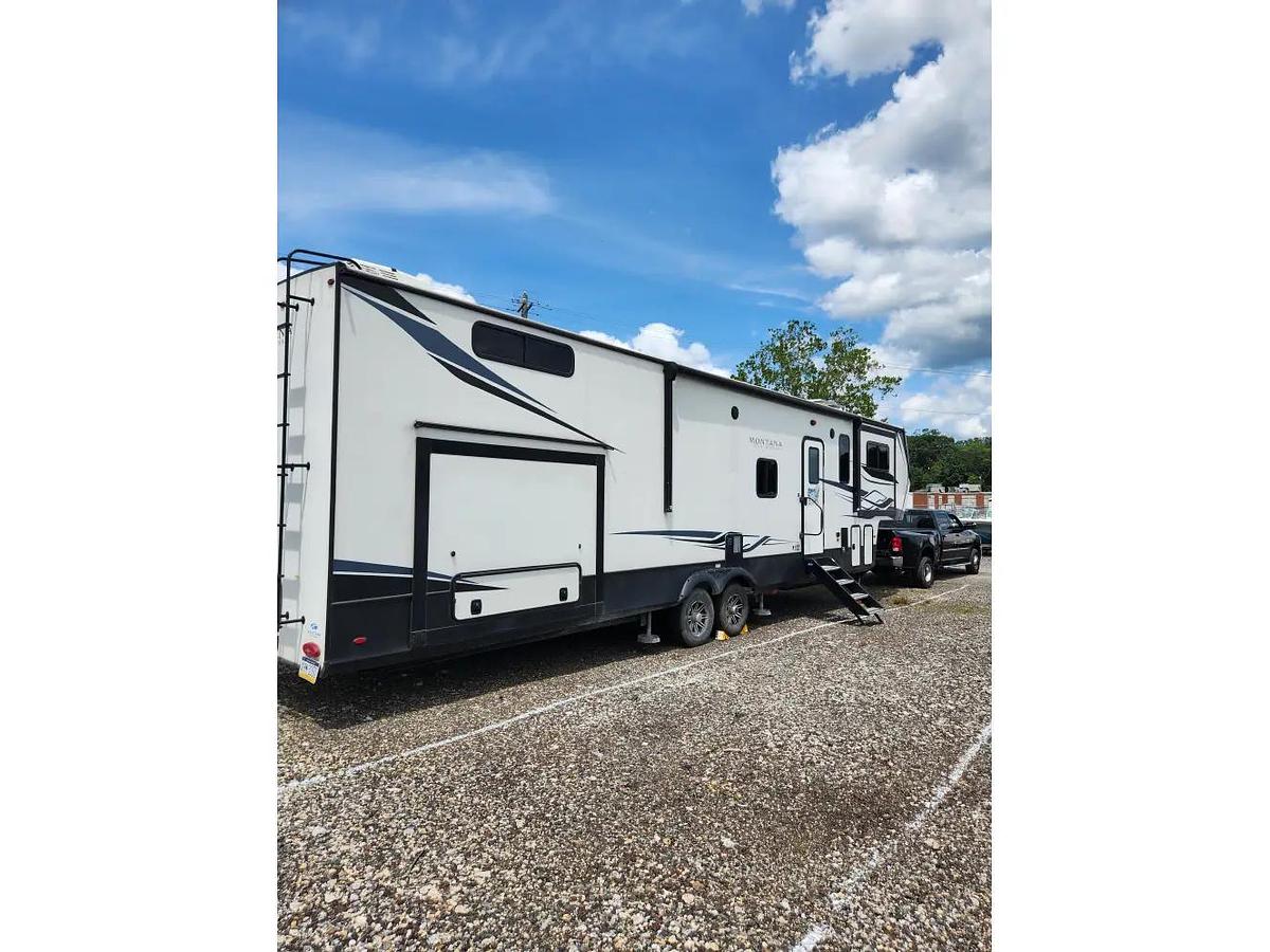 Used 2023 Keystone Montana High Country 377FL