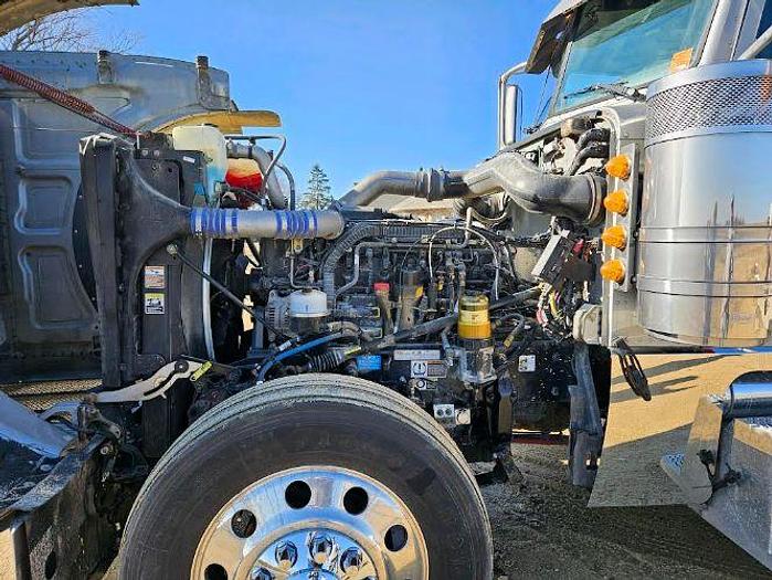 Used 2020 Peterbilt 389