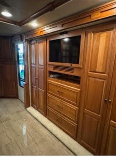 Used 2017 Winnebago Tour 42HD