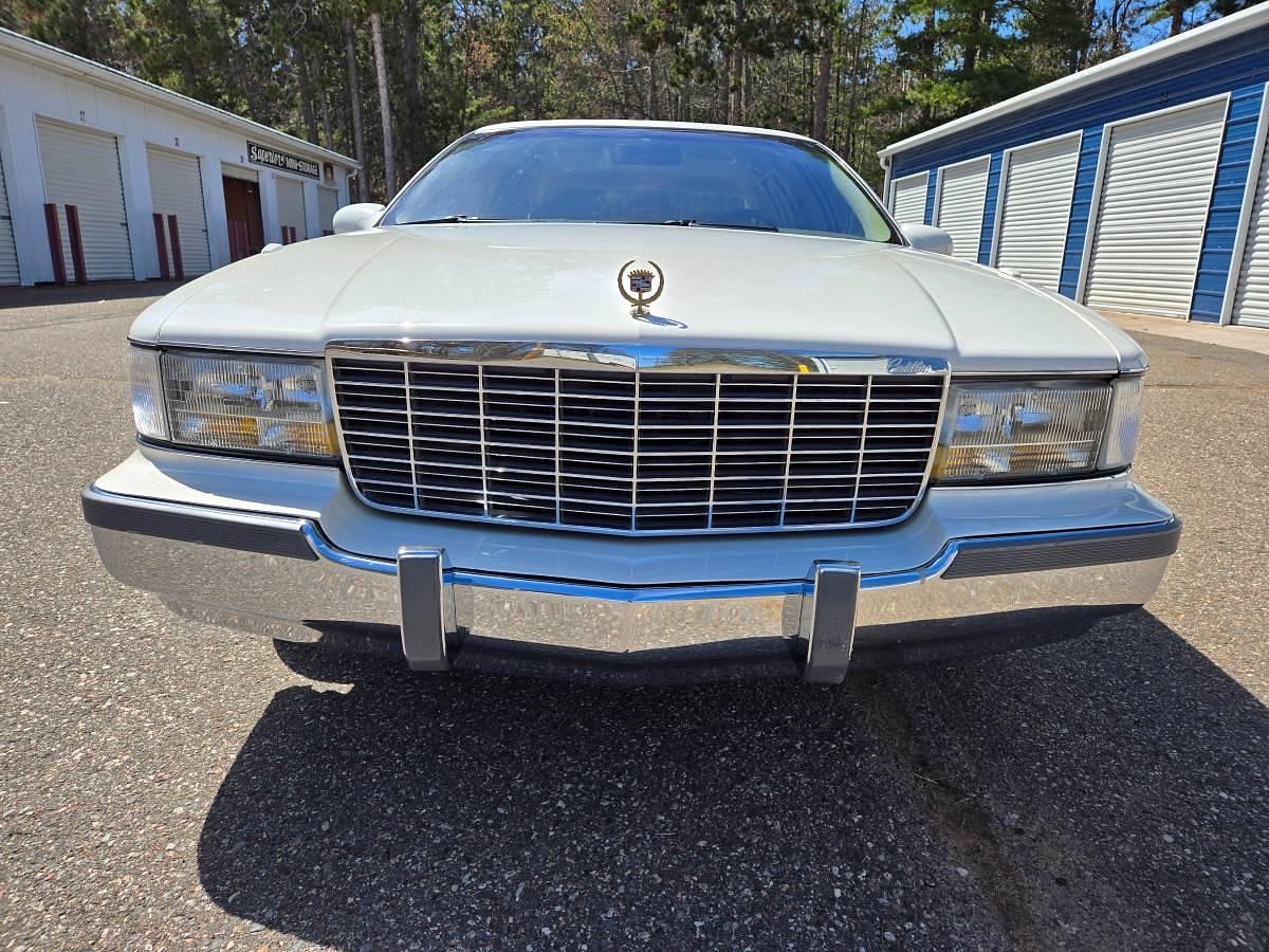 Used 1995 Cadillac Brougham