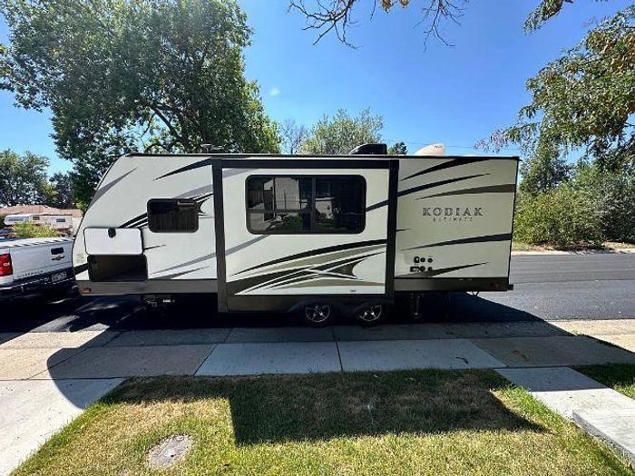 Used 2018 Dutchmen Kodiak Ultimate 240BHSL