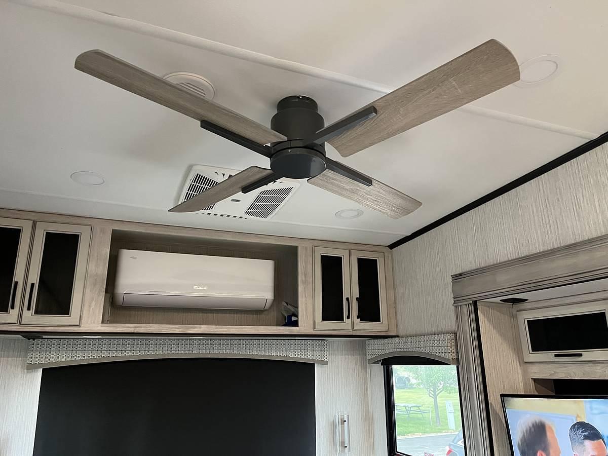 Used 2022 Forest River Sandpiper 321RL Luxury Fifth Wheel