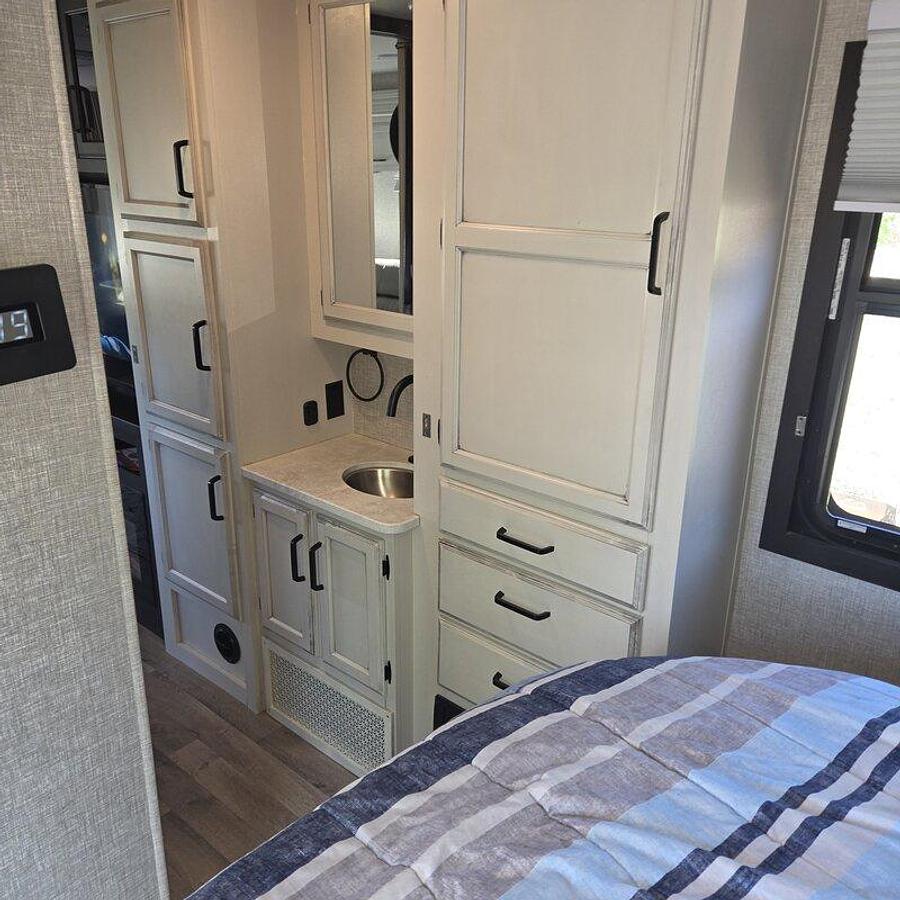 Used 2022 Jayco Greyhawk 30Z