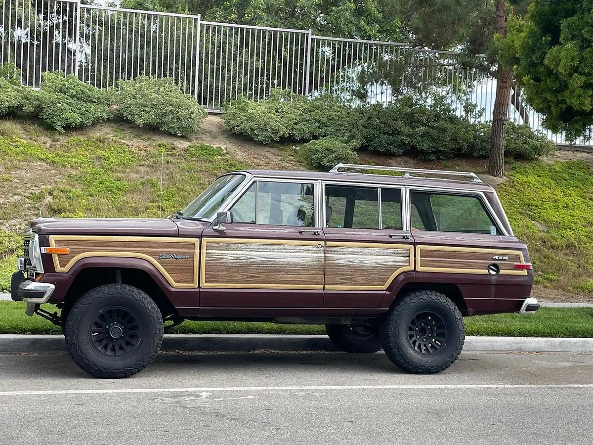 Used 1987 Jeep Grand Cherokee Wagoneer