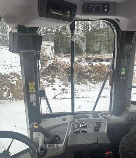 Used 2021 CATERPILLAR 950GC