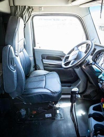 Used 2020 KENWORTH T880