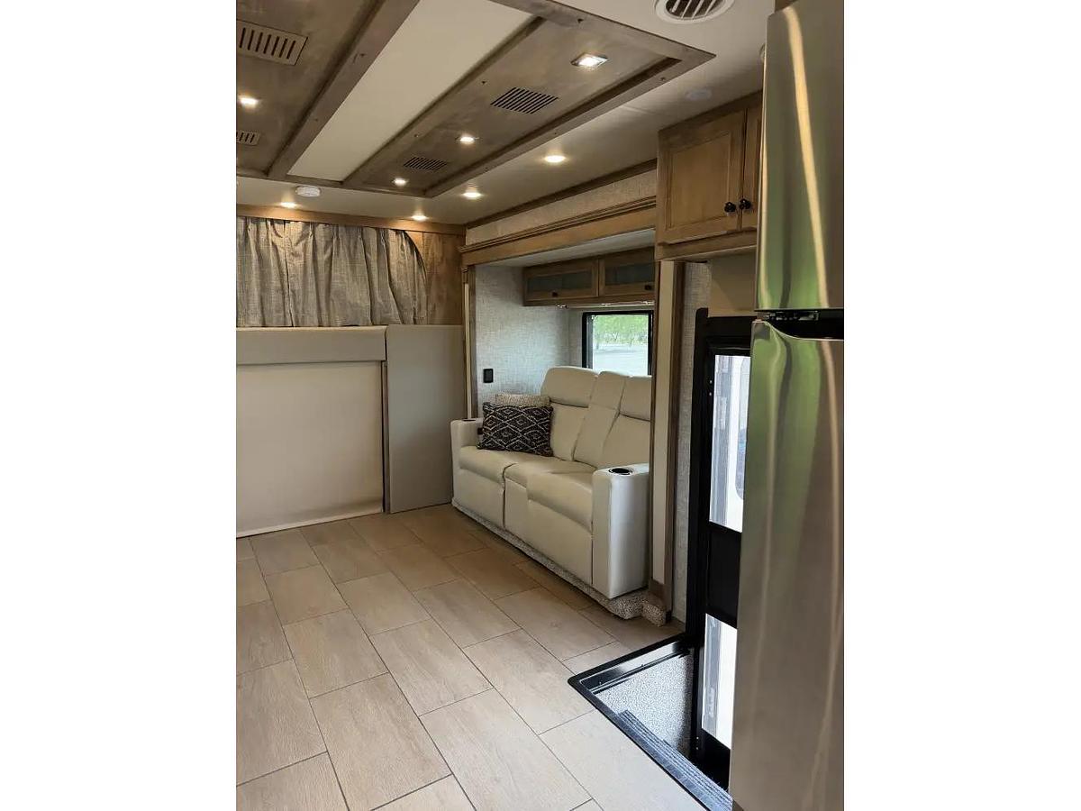 Used 2023 Tiffin Motorhomes Allegro Bay 38CB