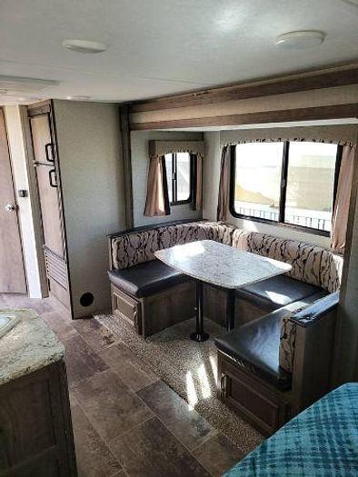 Used 2018 Keystone Passport Ultra Lite Grand Touring 2200RBWE