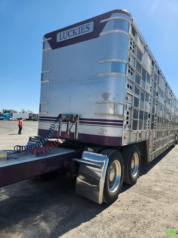Used 2016 Wilson Cattle Trailer