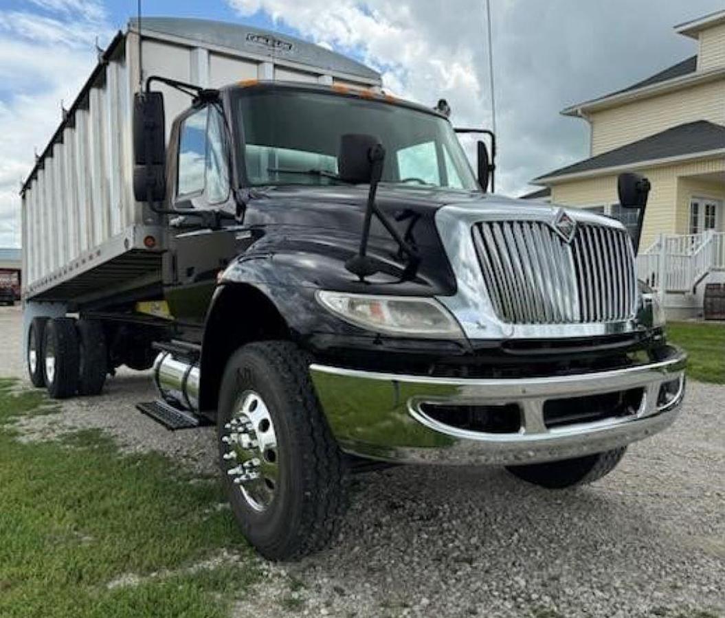 Used 2010 International Durastar 4400