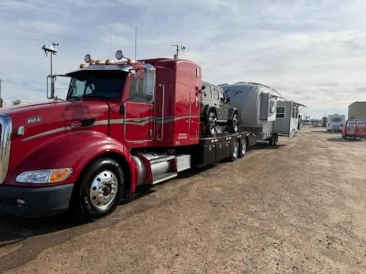 Used 2009 Peterbilt 386