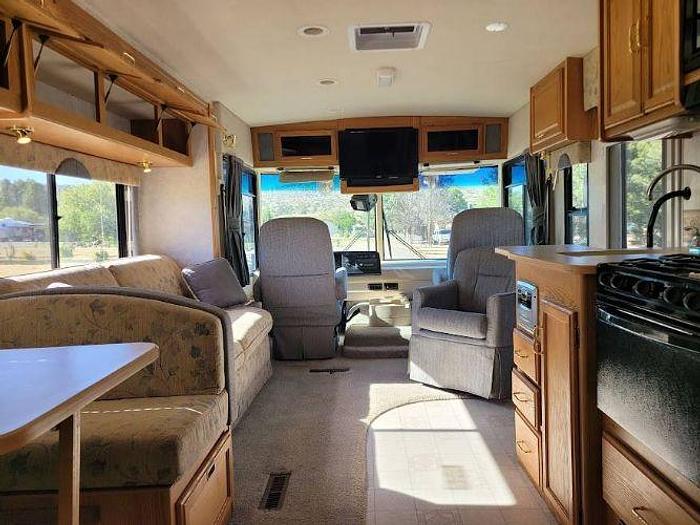 Used 2004 Winnebago SIGHTSEER