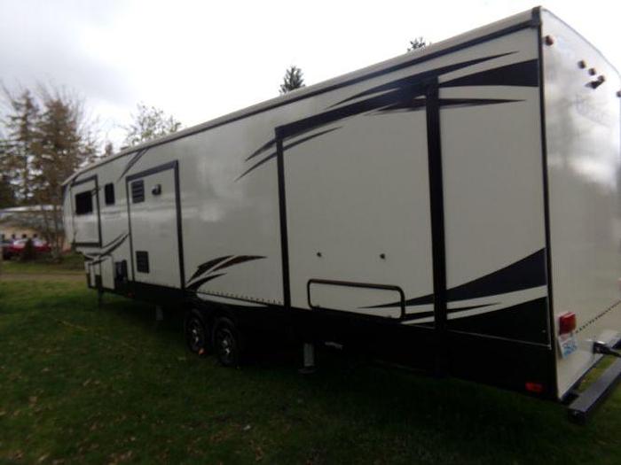 Used 2020 Heartland Elkridge 40FLFS