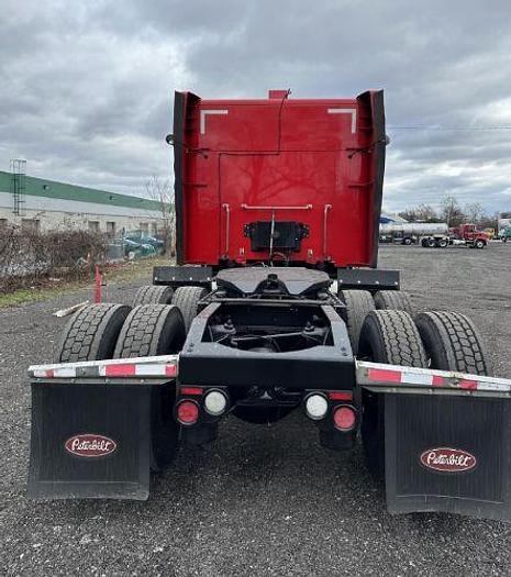 Used 2017 Peterbilt 579
