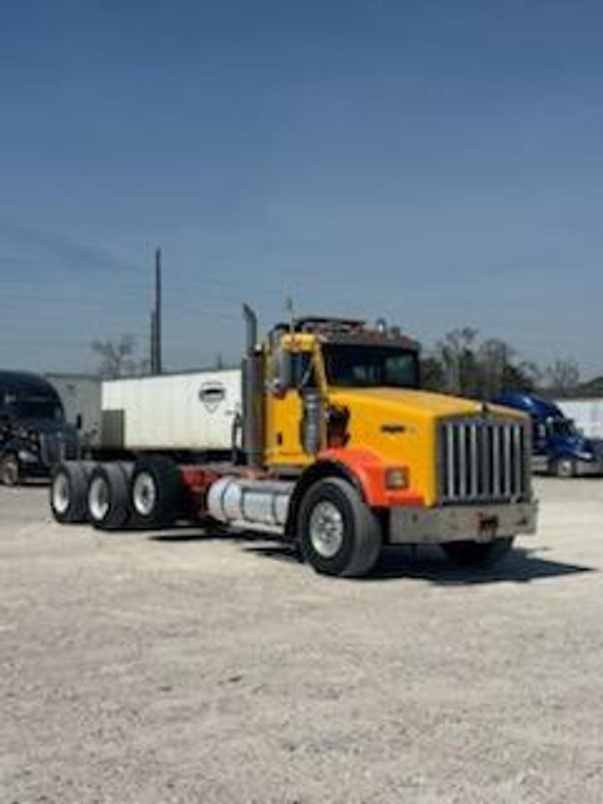 Used 2006 Kenworth T880