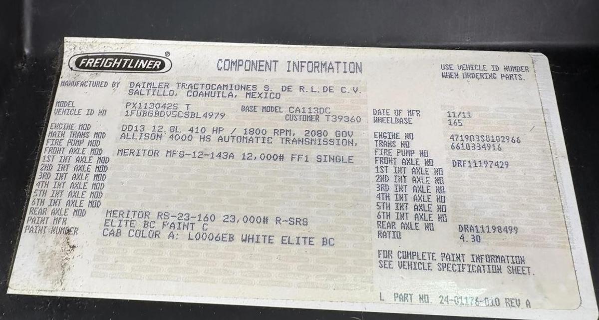 Used 2012 Freightliner Cascadia 113 Day Cab Semi Truck