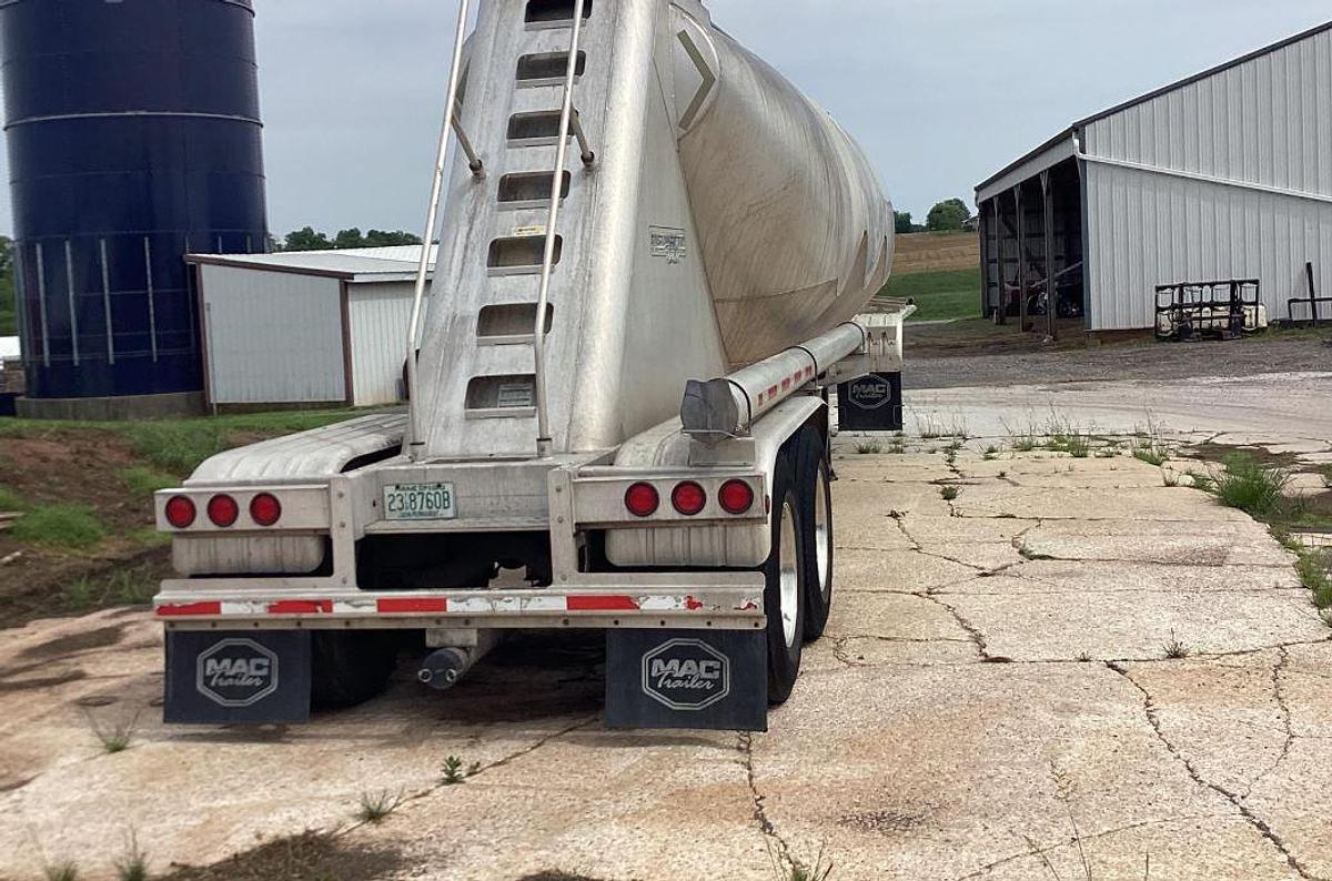 Used 2019 MAC  MFG TN1050APB