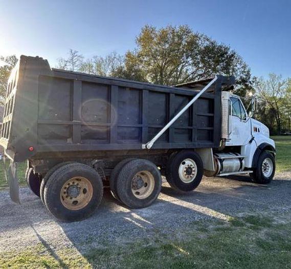 Used 2005 STERLING L9500