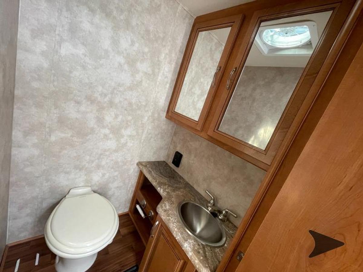 Used 2017 Nexus Phantom 32SC Class C Motorhome