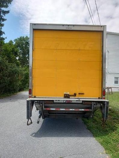 Used 2018 Freightliner M2 26' Box Truck with Liftgate