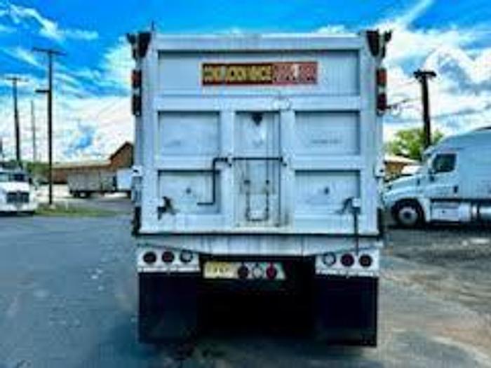 Used 2015 KENWORTH T880 Dump Truck