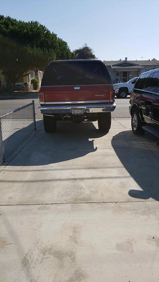 Used 1988 MC Suburban 4WD 2500