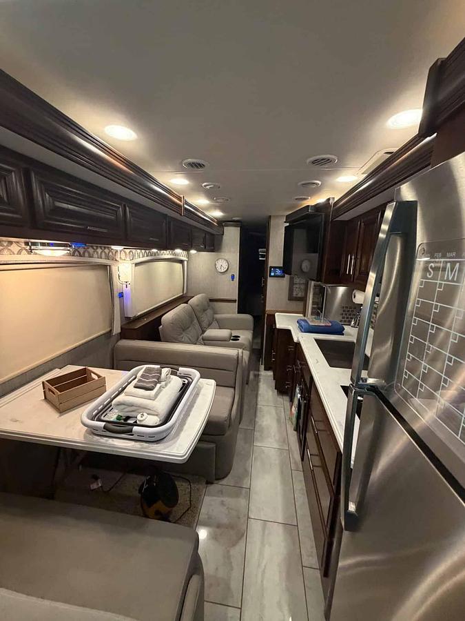 Used 2022 Forest River Berkshire 40F
