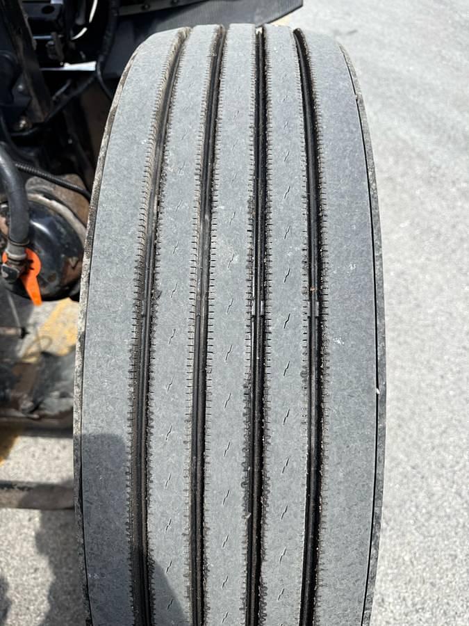 Used 2008 Freightliner Coronado 122SD